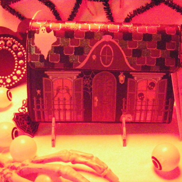 Betsey Johnson Forever Home Wallet On Chain Crossbody Bag Halloween WOC NWT - Picture 10 of 14